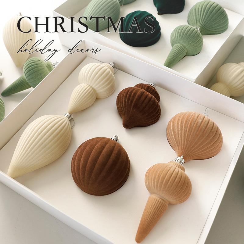 Trang Trí Noel Bóng Noel nhung cao cấp, màu đỏ rượu vang, xanh lá, treo cây thông Noel, trang trí lễ hội sang trọng