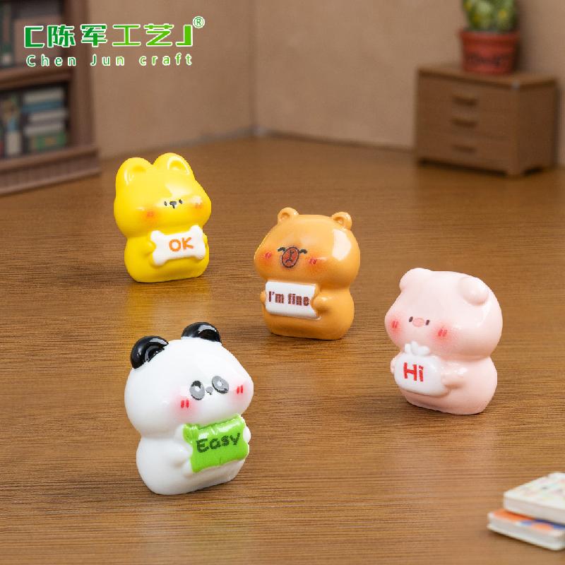 Phụ Kiện Tiểu Cảnh Động vật cầm bảng mini heo chó trang trí (PK-740)