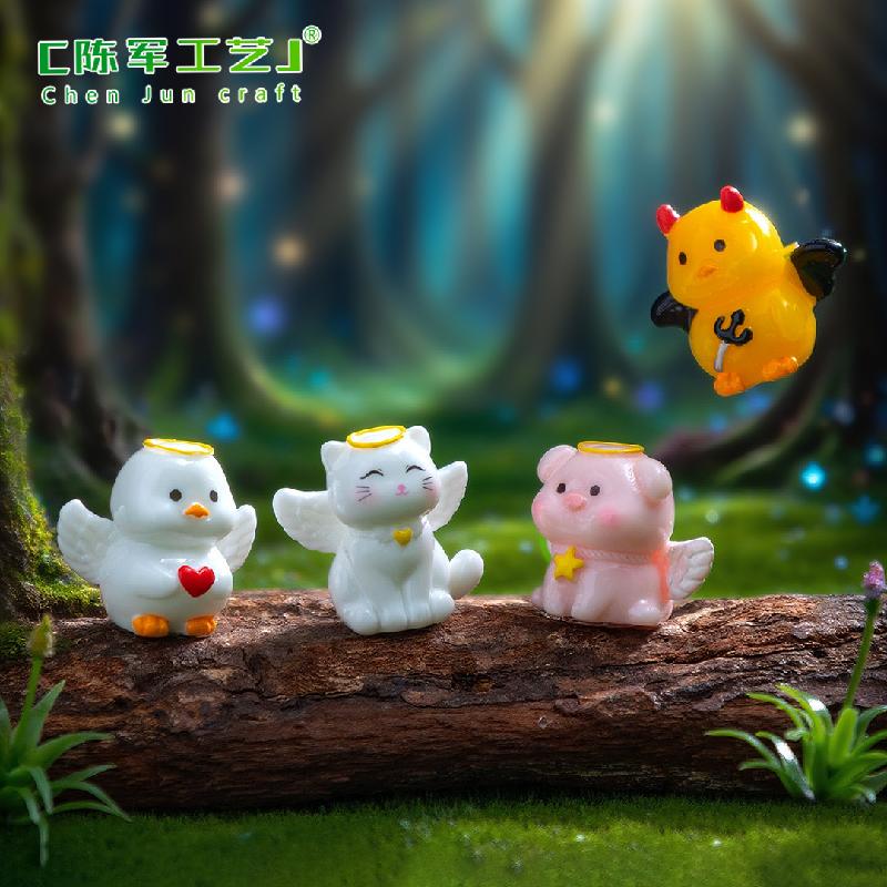 Phụ Kiện Tiểu Cảnh 微景观创意可爱小猪猫猫天使萌粒公仔 DIY装饰配件迷你树脂小摆件