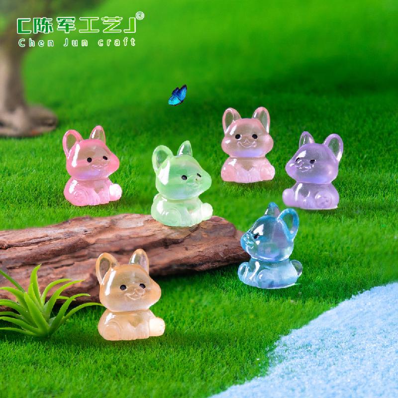 Phụ Kiện Tiểu Cảnh 跨境新品微景观可爱夜光哈巴狗公仔园艺造景 diy装饰品配件小摆件