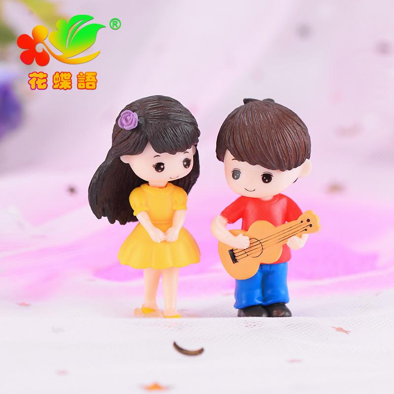 Phụ Kiện Tiểu Cảnh 微景观创意吉他情侣公仔蛋糕烘焙 DIY装饰品挂配件迷你塑料小摆件