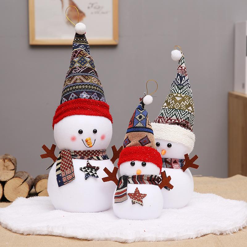 Trang Trí Noel Trang trí Noel: Búp bê người tuyết, cây thông, chụp ảnh