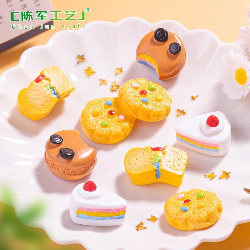 Phụ Kiện Tiểu Cảnh Bánh kem dâu tây mini mô phỏng (PK-726)