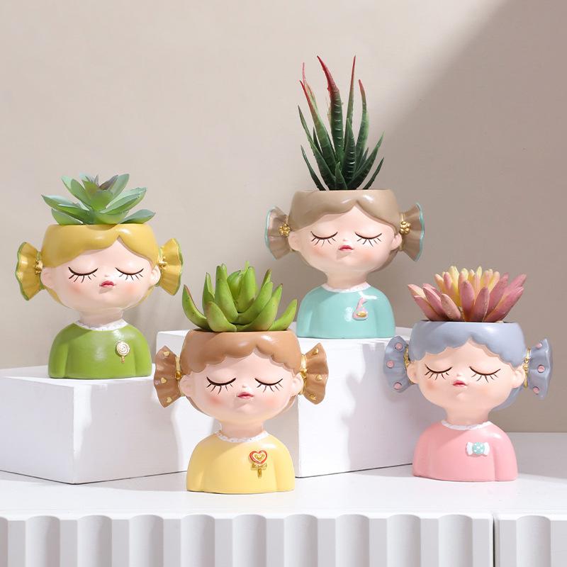 Chậu Cây Resin Chậu cây hình cô gái kẹo ngọt resin, chậu mini trang trí bàn làm việc, nhà và sân vườn (RG-223)