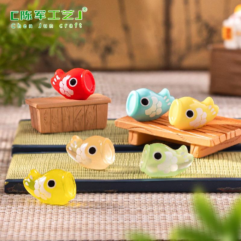 Phụ Kiện Tiểu Cảnh 跨境微景观创意日式夜光鲤鱼旗娃娃屋 DIY装饰品挂配件迷你小摆件