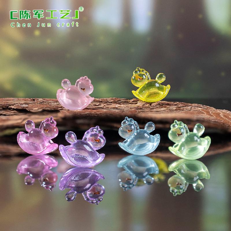 Phụ Kiện Tiểu Cảnh 跨境微景观创意夜光彩虹摇摇马萌粒 DIY装饰品配件迷你树脂小摆件