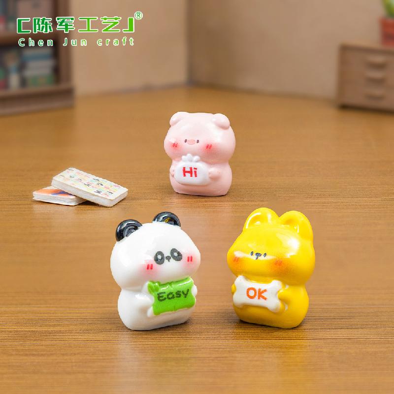 Phụ Kiện Tiểu Cảnh Động vật cầm bảng mini heo chó trang trí (PK-740)
