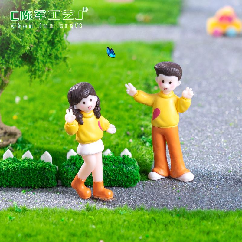 Phụ Kiện Tiểu Cảnh 微景观创意可爱拍照情侣公仔手工 DIY装饰配件迷你车载桌面小摆件