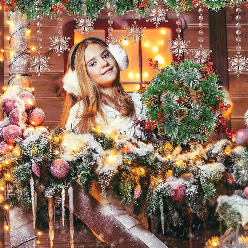 Trang Trí Noel Trang trí Noel: Đèn pha lê, bông tuyết và băng trang trí DIY