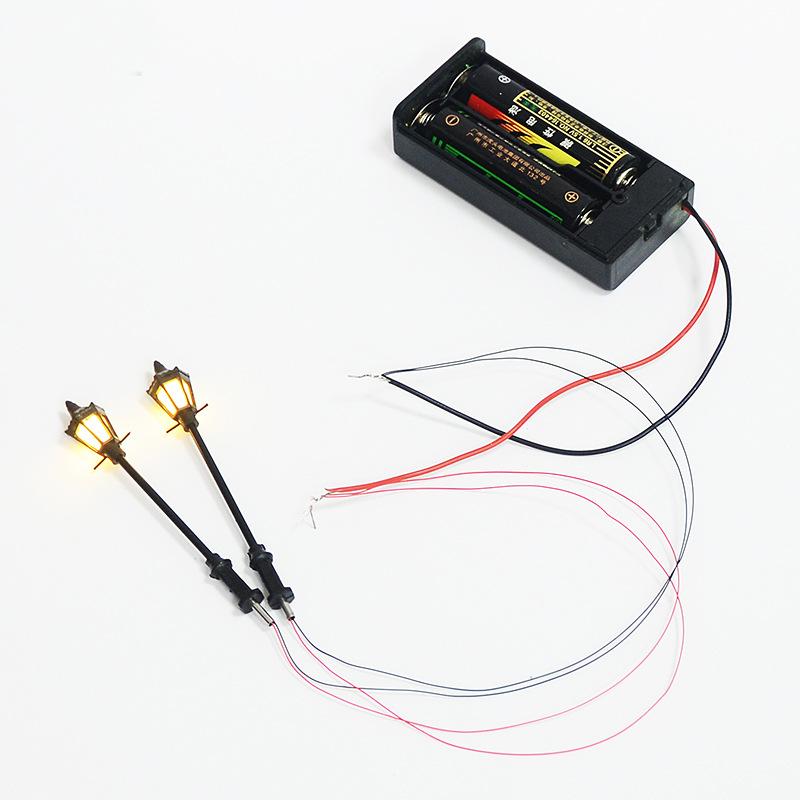 Phụ Kiện Mô Hình Đèn Đường Mini Có Đèn LED 3V Ánh Sáng Vàng (MH-84)