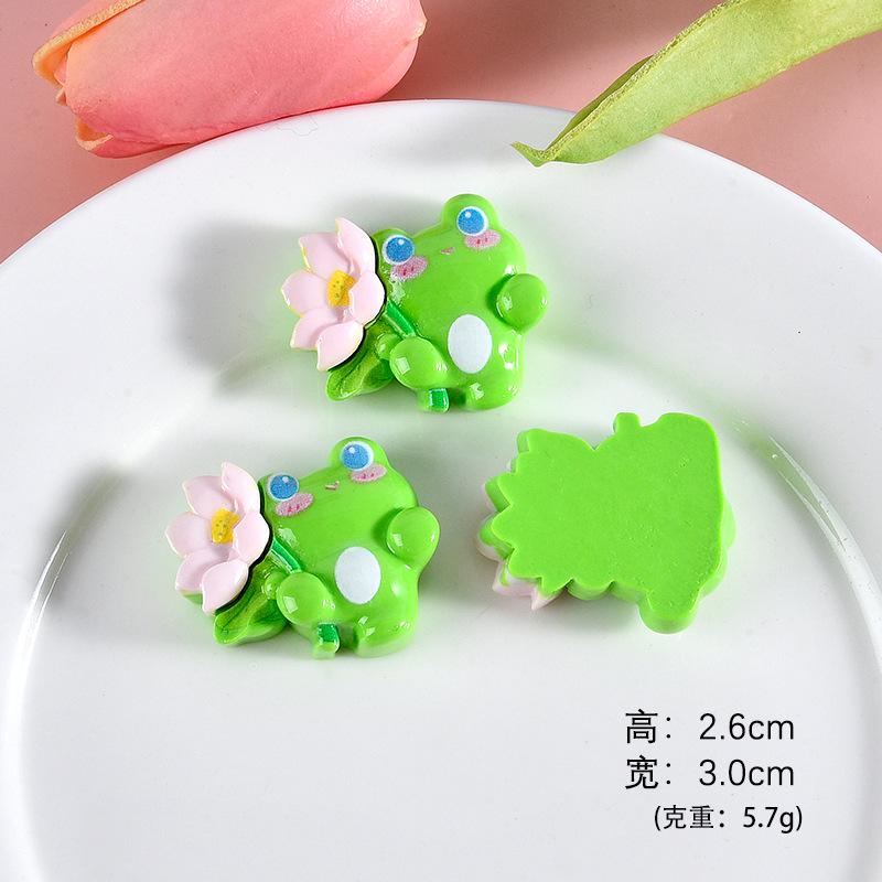 青蛙抱荷花