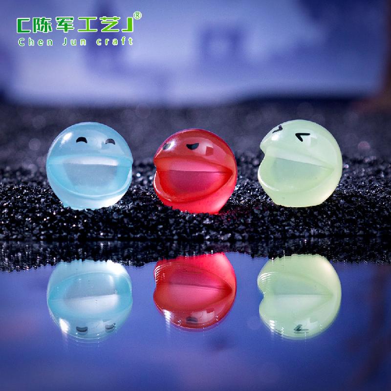 Phụ Kiện Tiểu Cảnh 跨境外贸微景观创意夜光豆豆人萌粒 DIY装饰品配件迷你桌面小摆件