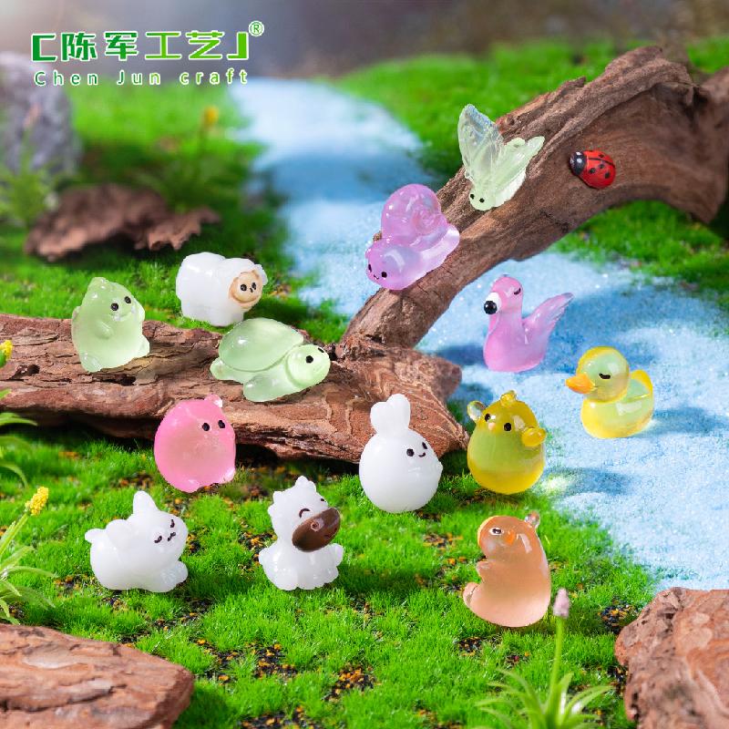 Phụ Kiện Tiểu Cảnh 跨境新品微景观创意夜光小猫小兔萌粒动物 DIY装饰配件迷你小摆件