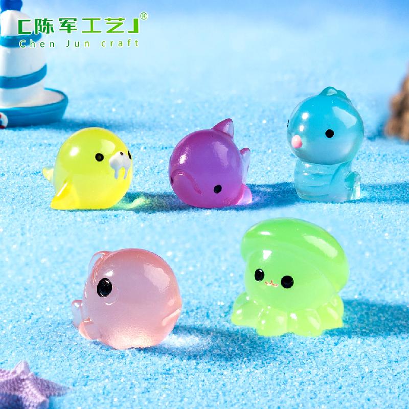 Phụ Kiện Tiểu Cảnh 微景观创意夜光鲨鱼海洋动物生态瓶 DIY装饰品配件迷你桌面小摆件