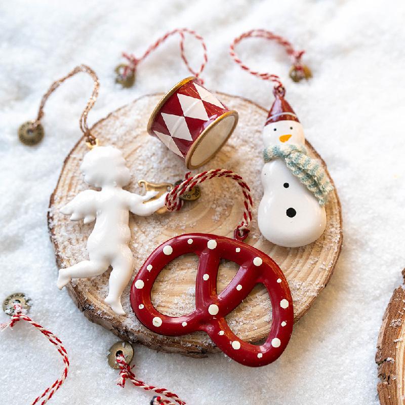 Trang Trí Noel Trang trí Noel: Ông già, thiên thần, tinh linh, nơ và chuông