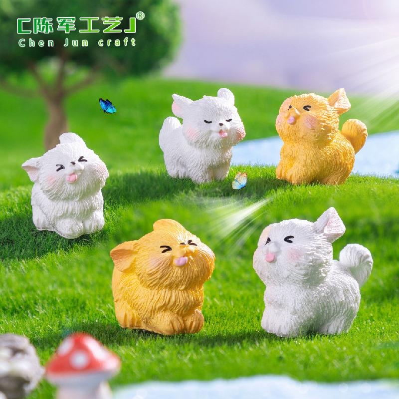 Phụ Kiện Tiểu Cảnh Tiểu cảnh chó trắng chạy dưới mưa, trang trí xe hơi mini (ZC-61)