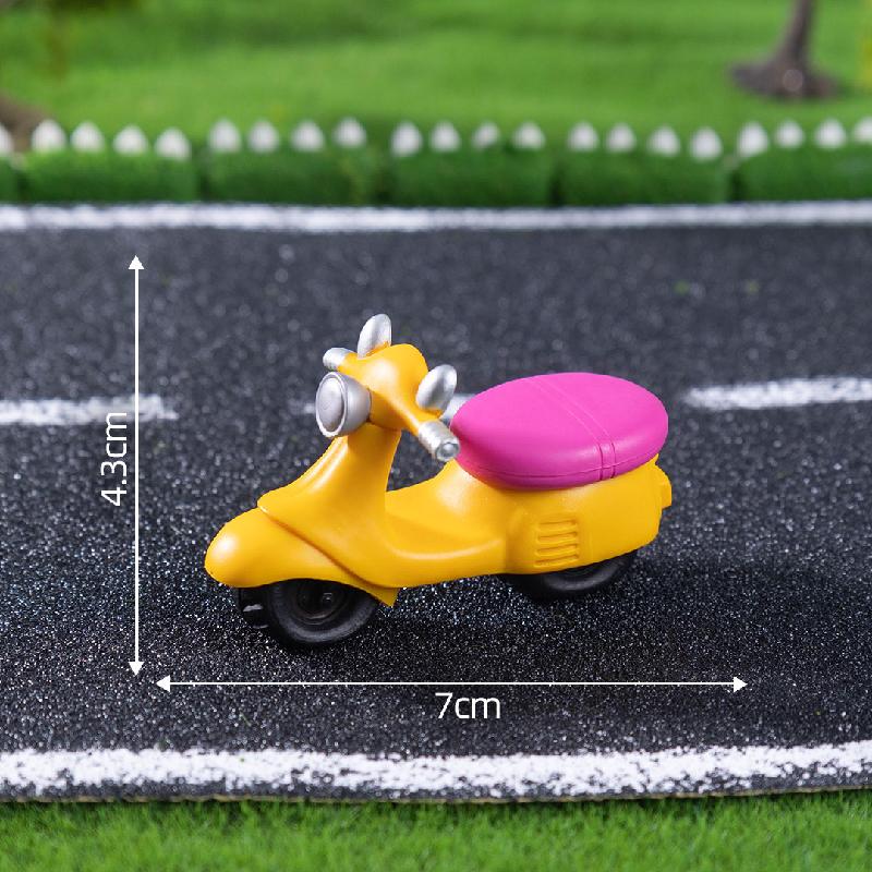 Tiểu cảnh xe máy cổ, đôi uyên ương DIY, búp bê mini, phụ kiện bàn tiểu cảnh sáng tạo (ZC-500)