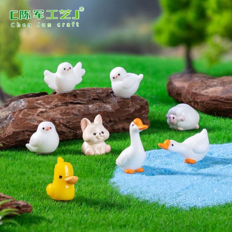 Phụ Kiện Tiểu Cảnh 微景观创意可爱动物小猫咪小黄鸭公仔 DIY装饰品挂配件迷你小摆件