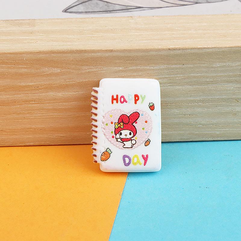 Charm LaBuBu 卡通公仔笔记本 奶油胶手机壳收纳盒水杯停车牌 发饰头绳 diy配件