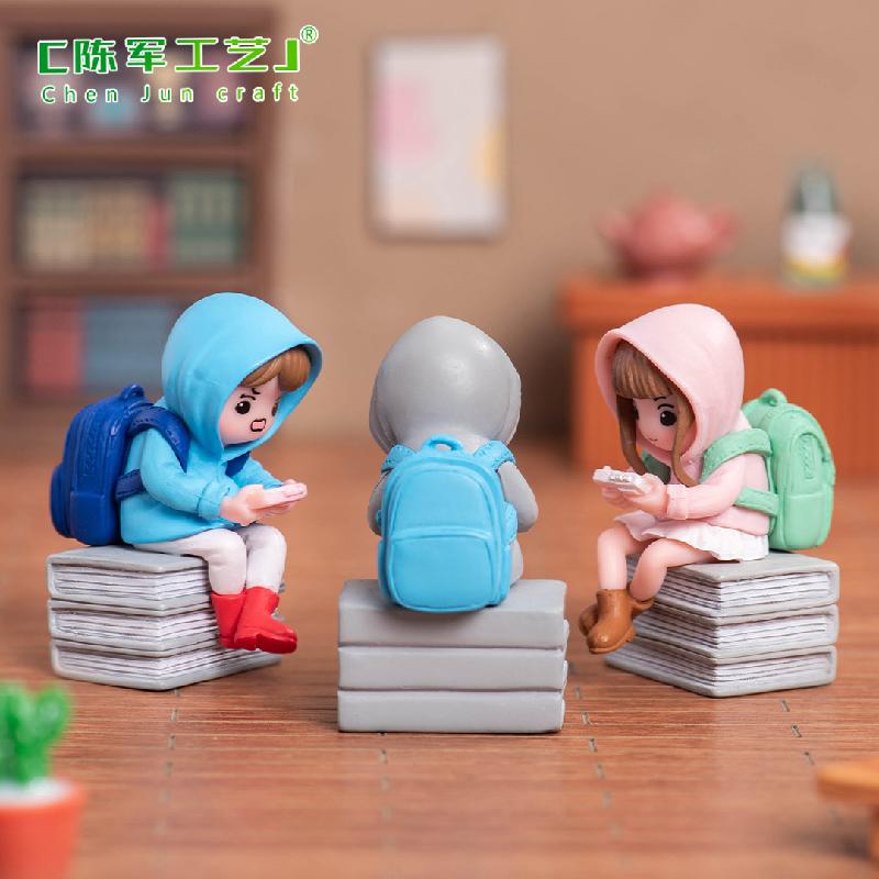 Phụ Kiện Tiểu Cảnh 微景观创意打游戏背包情侣娃娃屋 DIY装饰品配件汽车载桌面小摆件