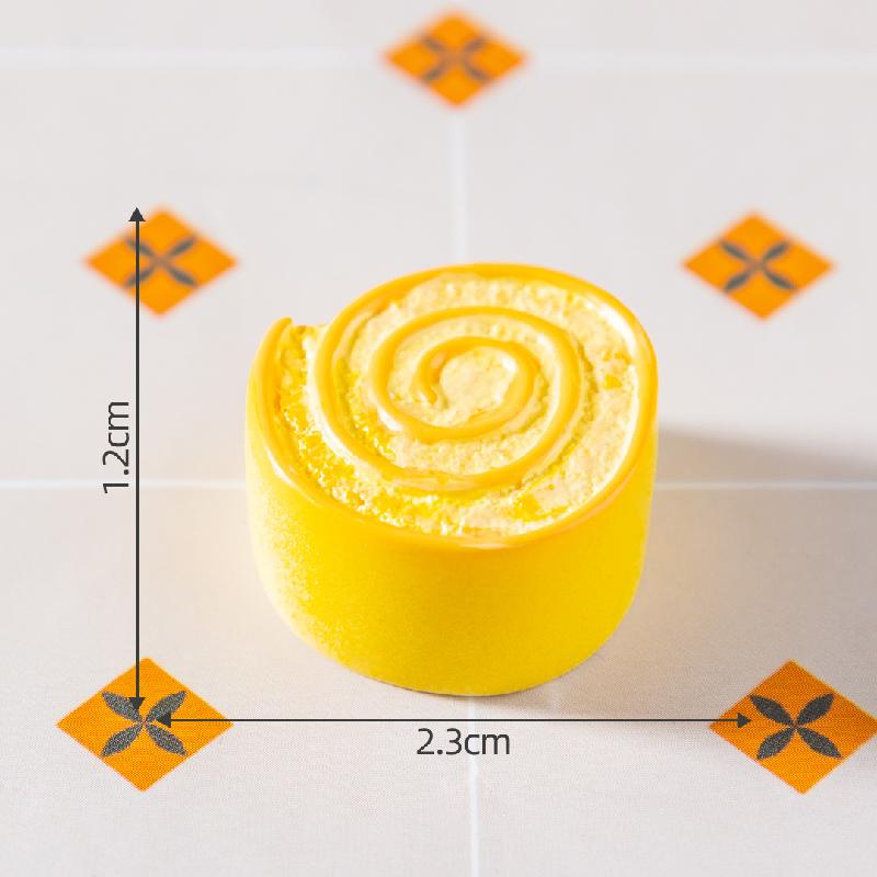 Tiểu cảnh bánh Swiss roll DIY, phụ kiện tiểu cảnh mini fridge magnet cream glue cute (ZC-1139)