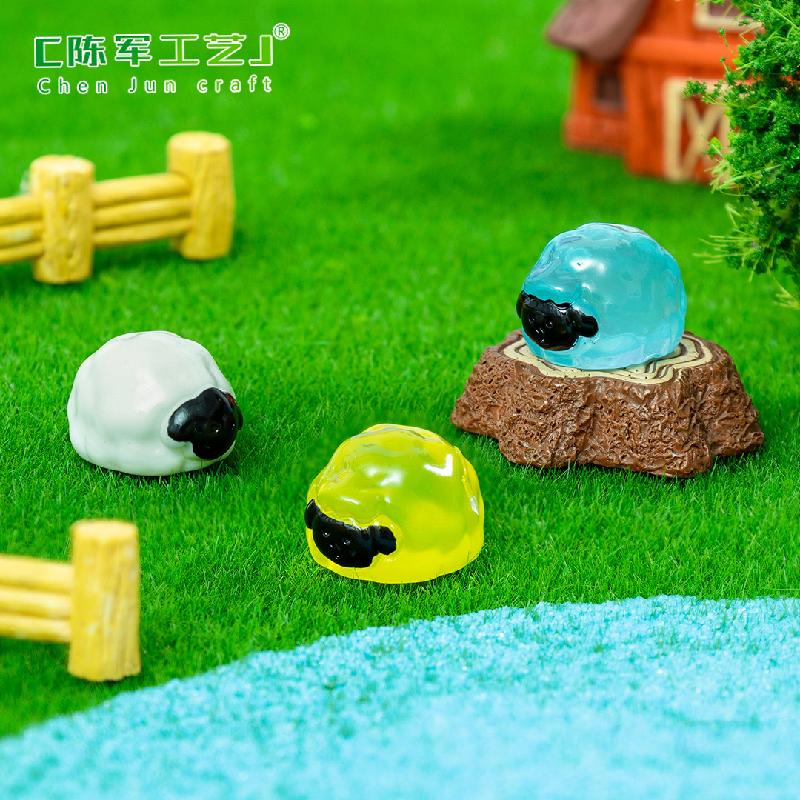 Phụ Kiện Tiểu Cảnh 微景观创意夜光黑脸小羊萌粒公仔 DIY装饰配件迷你车载桌面小摆件