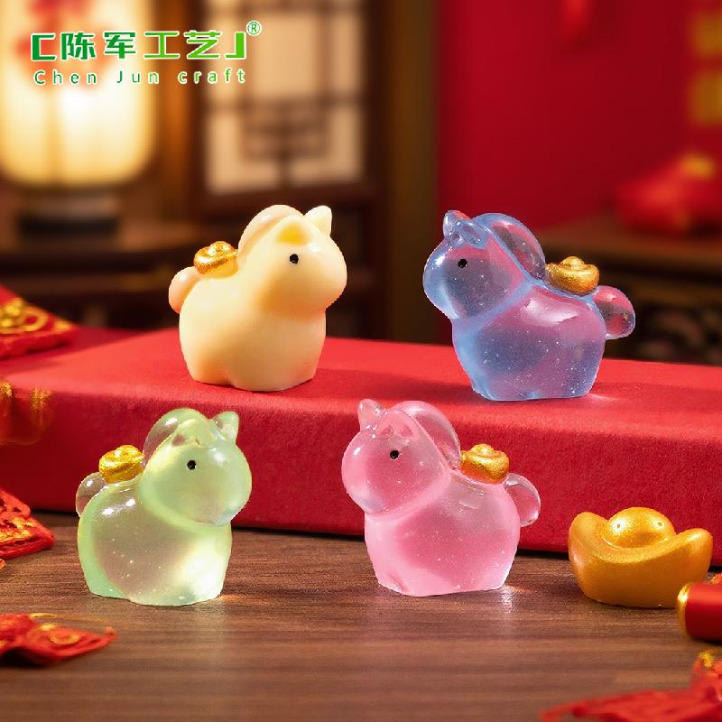 Phụ Kiện Tiểu Cảnh 微景观创意新年夜光金银小马萌粒 DIY装饰品挂配件迷你桌面小摆件