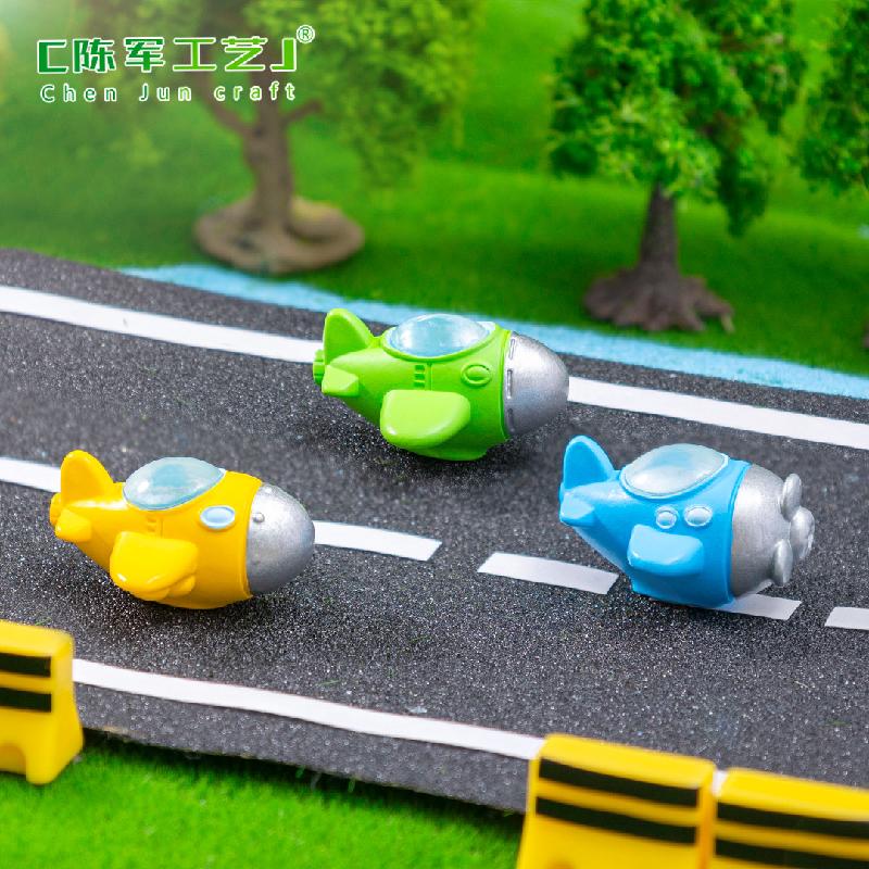 Phụ Kiện Tiểu Cảnh 微景观创意Q版小飞机客机模型DIY装饰品挂配件迷你车载桌面小摆件
