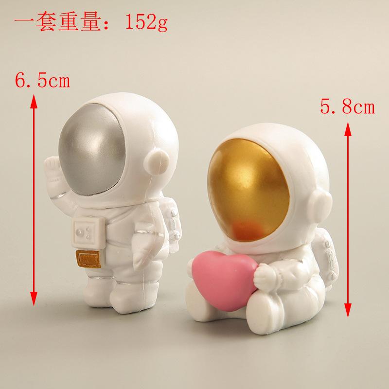 3 mẫu đồ chơi tay của hành khách vũ trụ, hoạt hình, nhân vật vũ trụ. ZZ-558