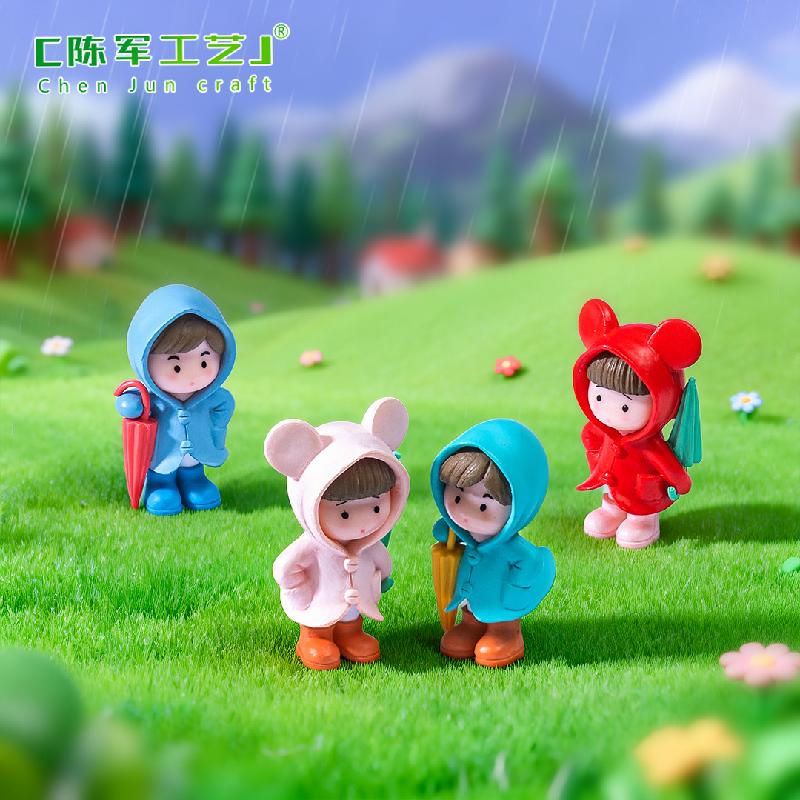 Phụ Kiện Tiểu Cảnh Đôi tình nhân mặc áo mưa dễ thương cho tiểu cảnh (ZC-629)